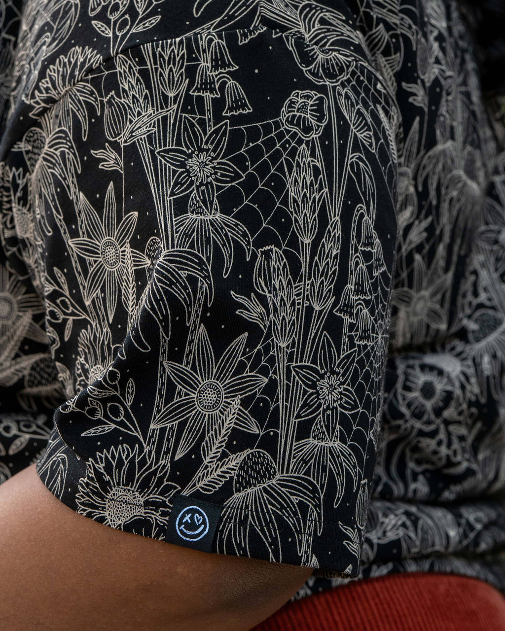 Black Floral Cobweb Cropped Boxy Tee