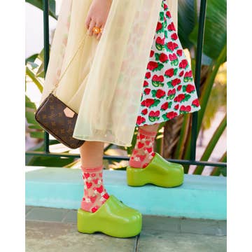 Strawberry Daisy Ruffle Sheer Crew Sock
