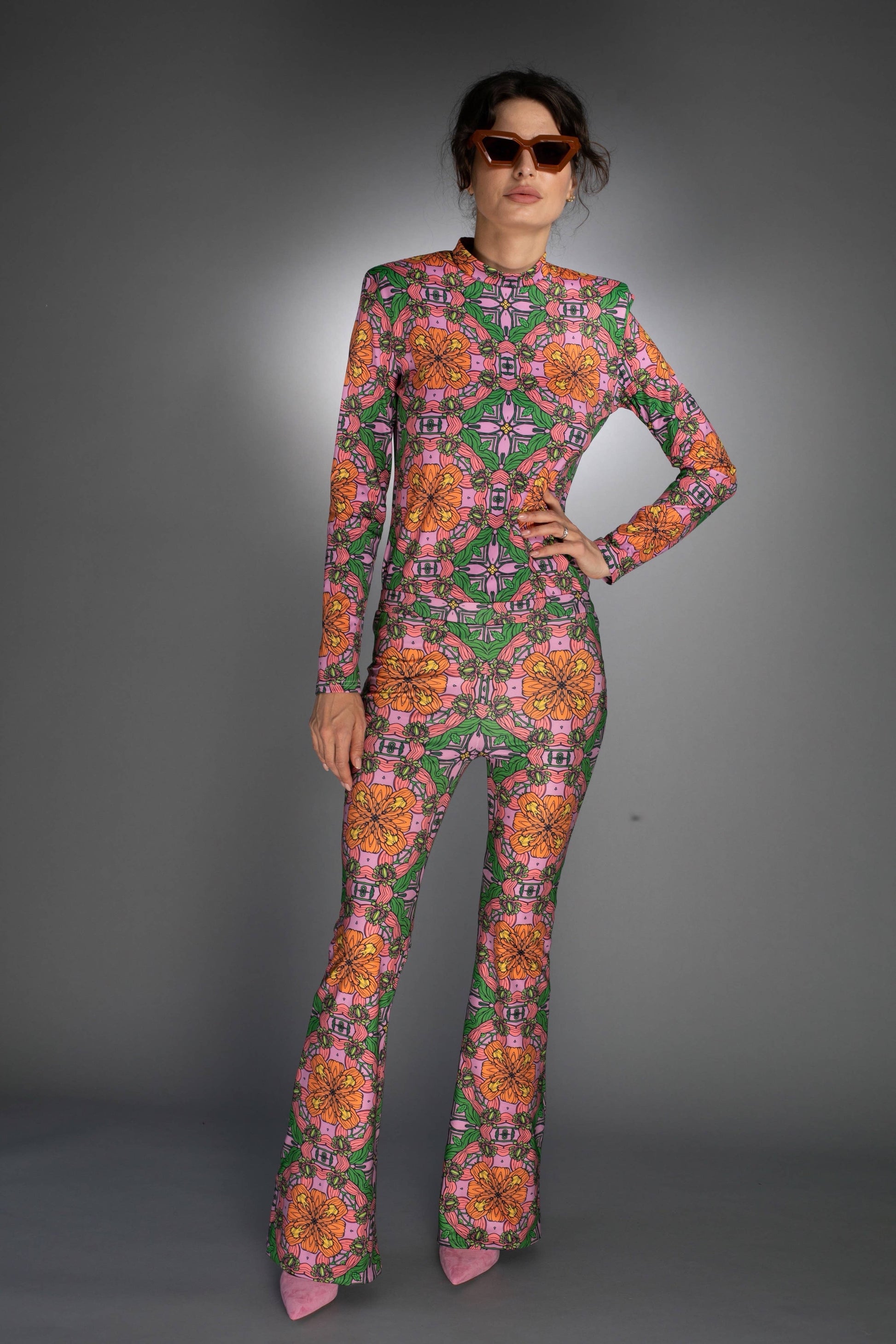 Long Sleeves Stretchable Mock Neck