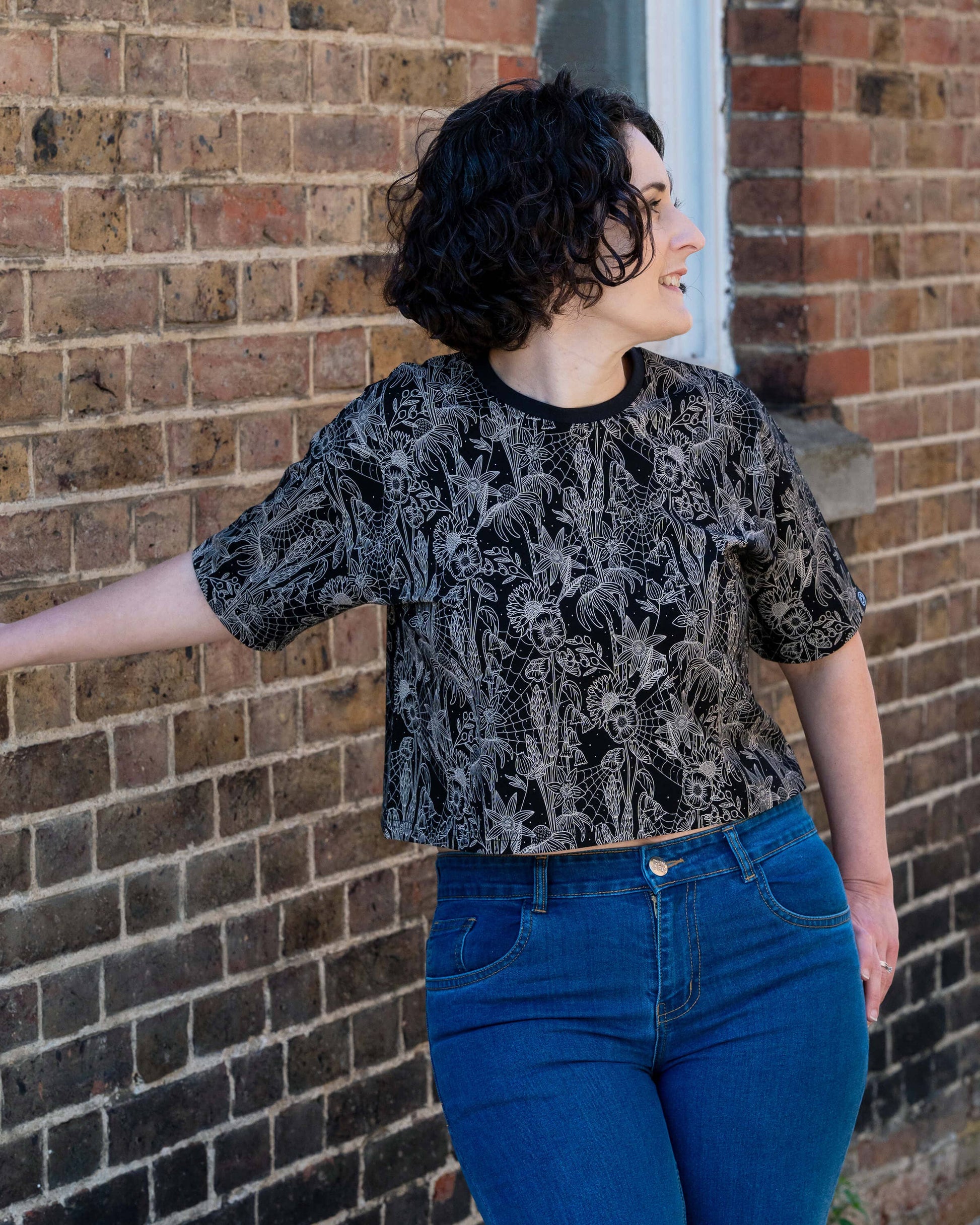 Black Floral Cobweb Cropped Boxy Tee
