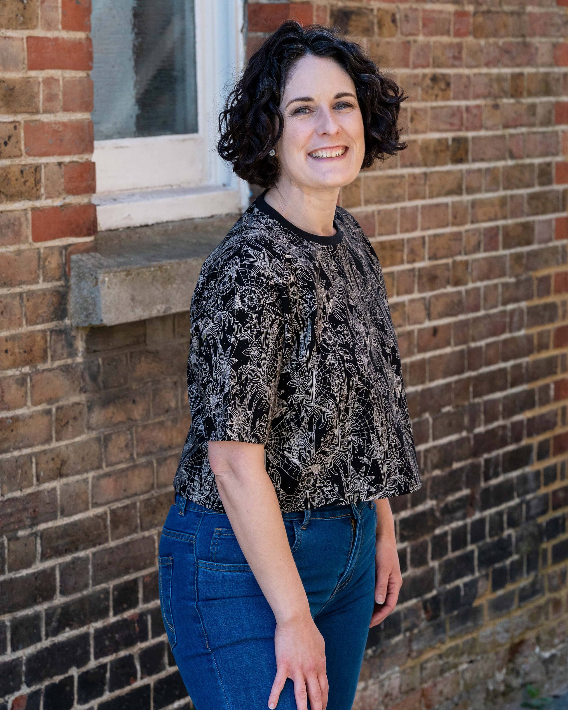 Black Floral Cobweb Cropped Boxy Tee