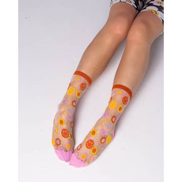 Smiley Face Daisy Sheer Crew Sock