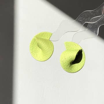 Curve Earrings