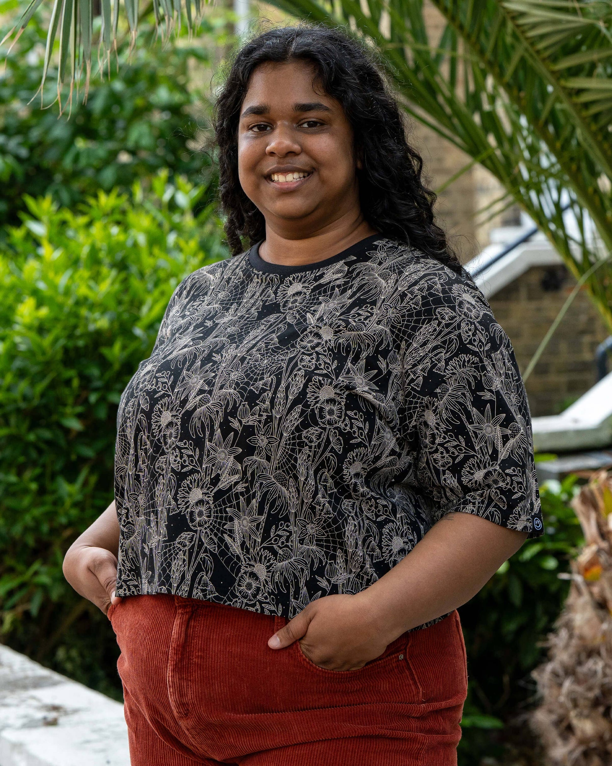 Black Floral Cobweb Cropped Boxy Tee