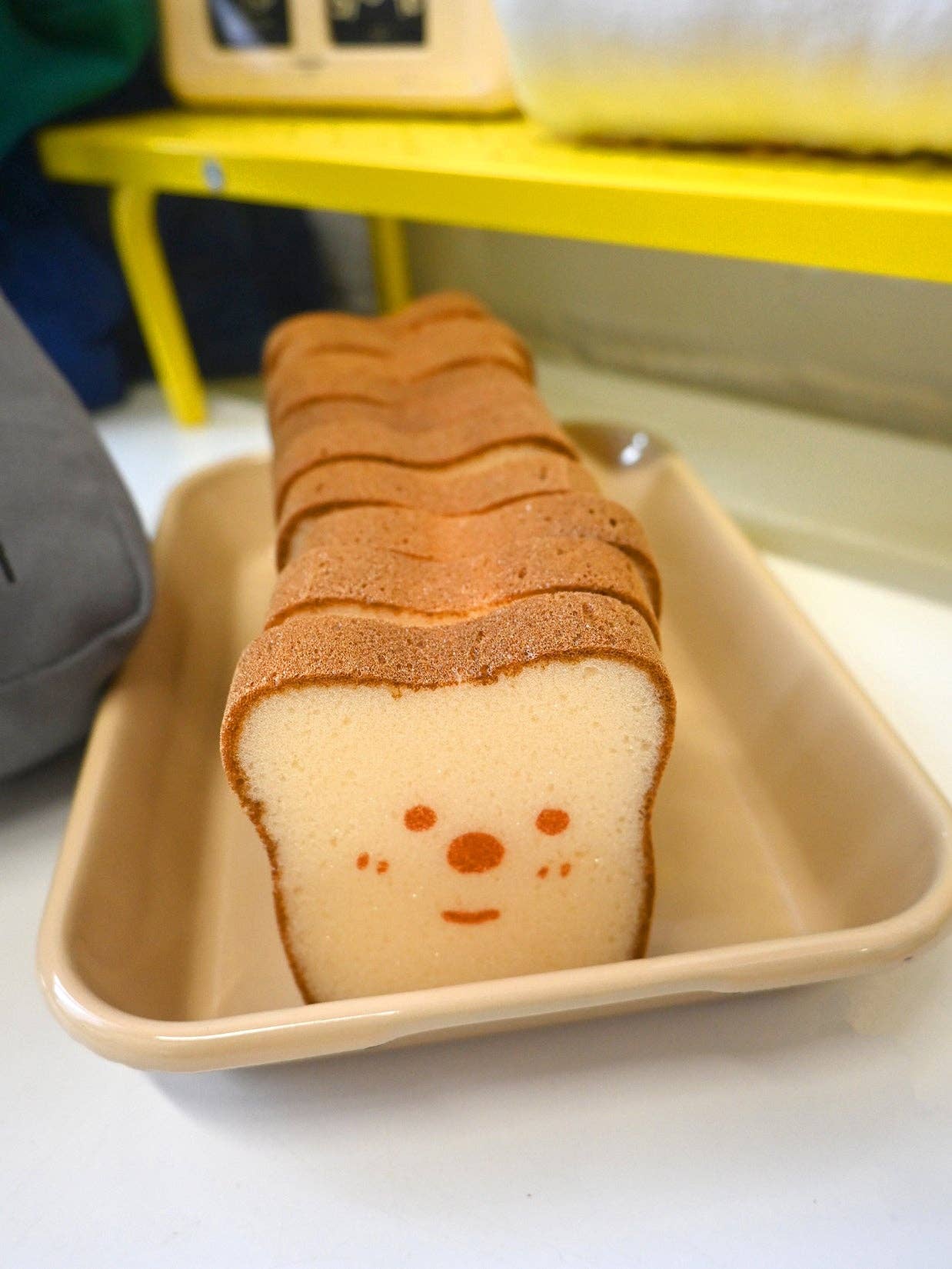 "Poundcake/ Ponqué" Cleaning Sponge