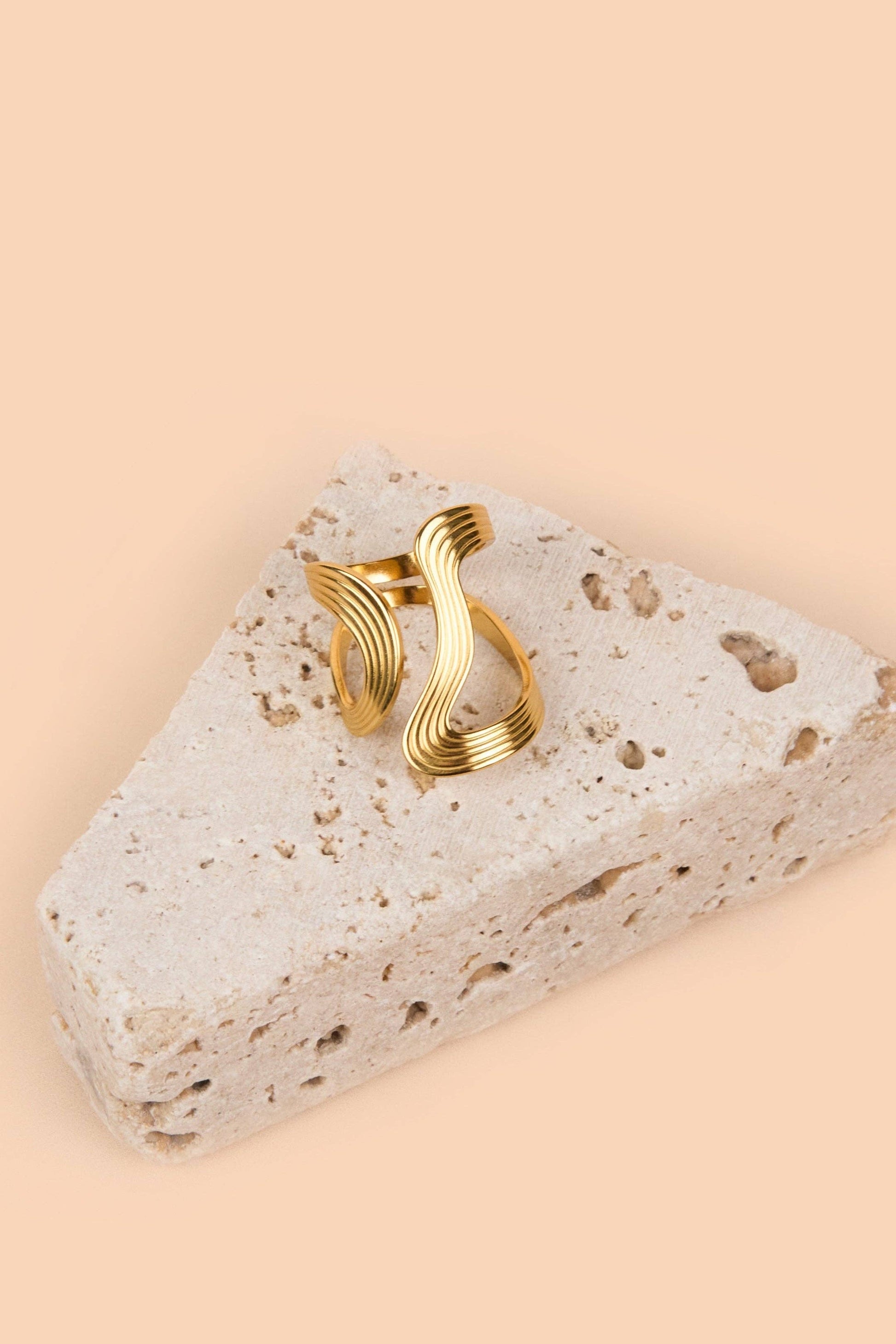 Opposites Attract Ring