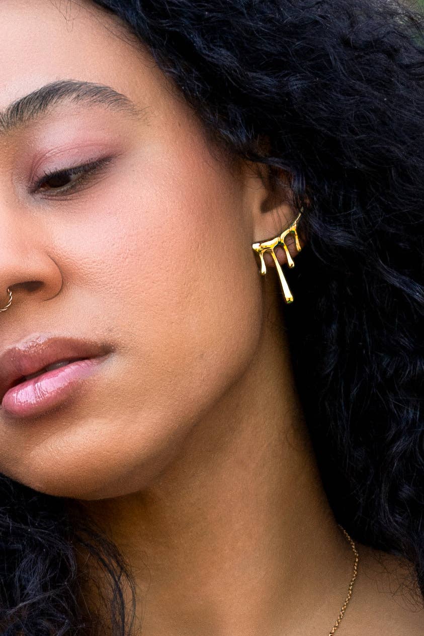 Lava Studs