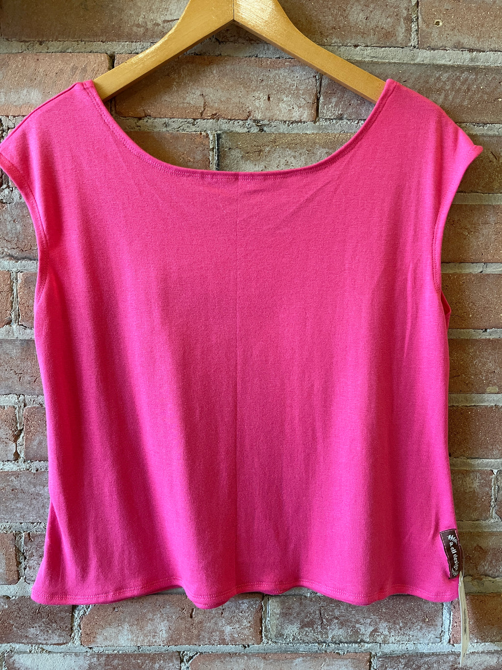 Easy Tee