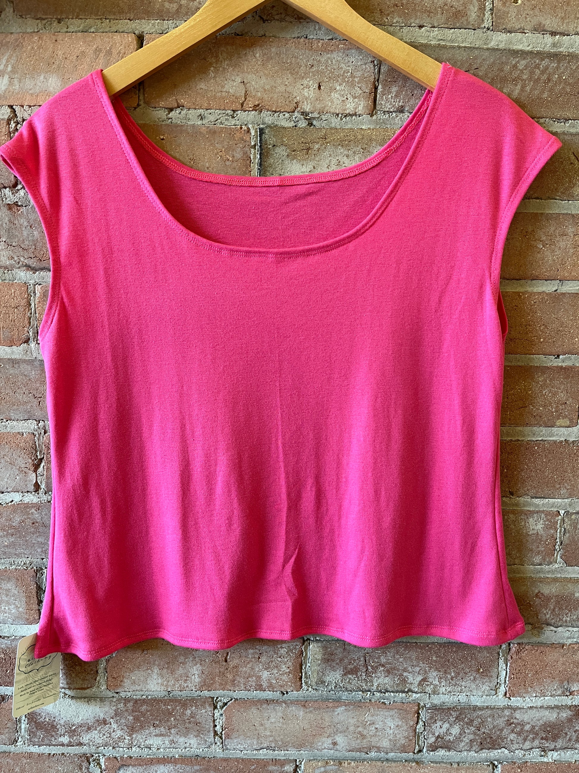 Easy Tee
