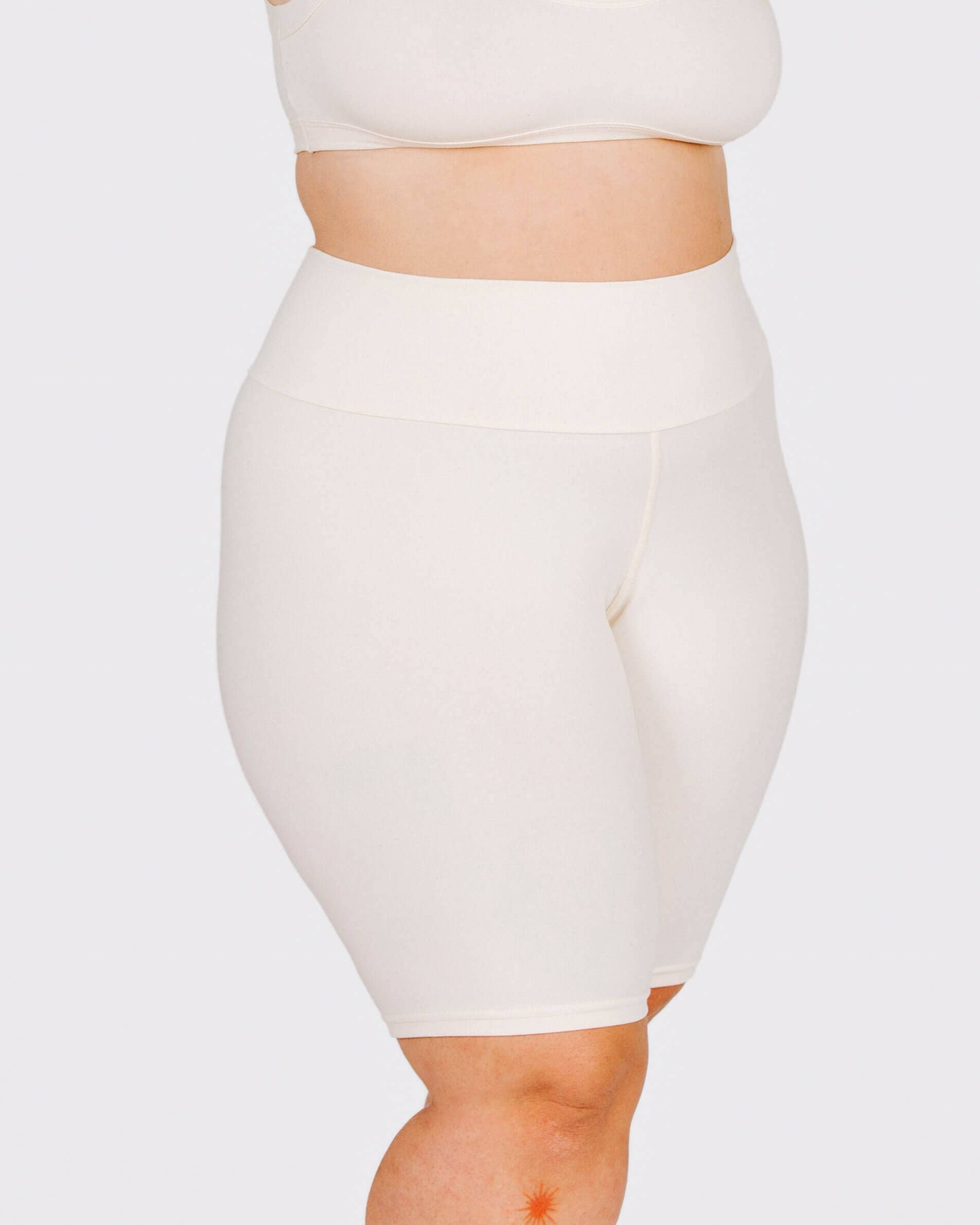 High Rise Bike Shorts Strictly Strawberry