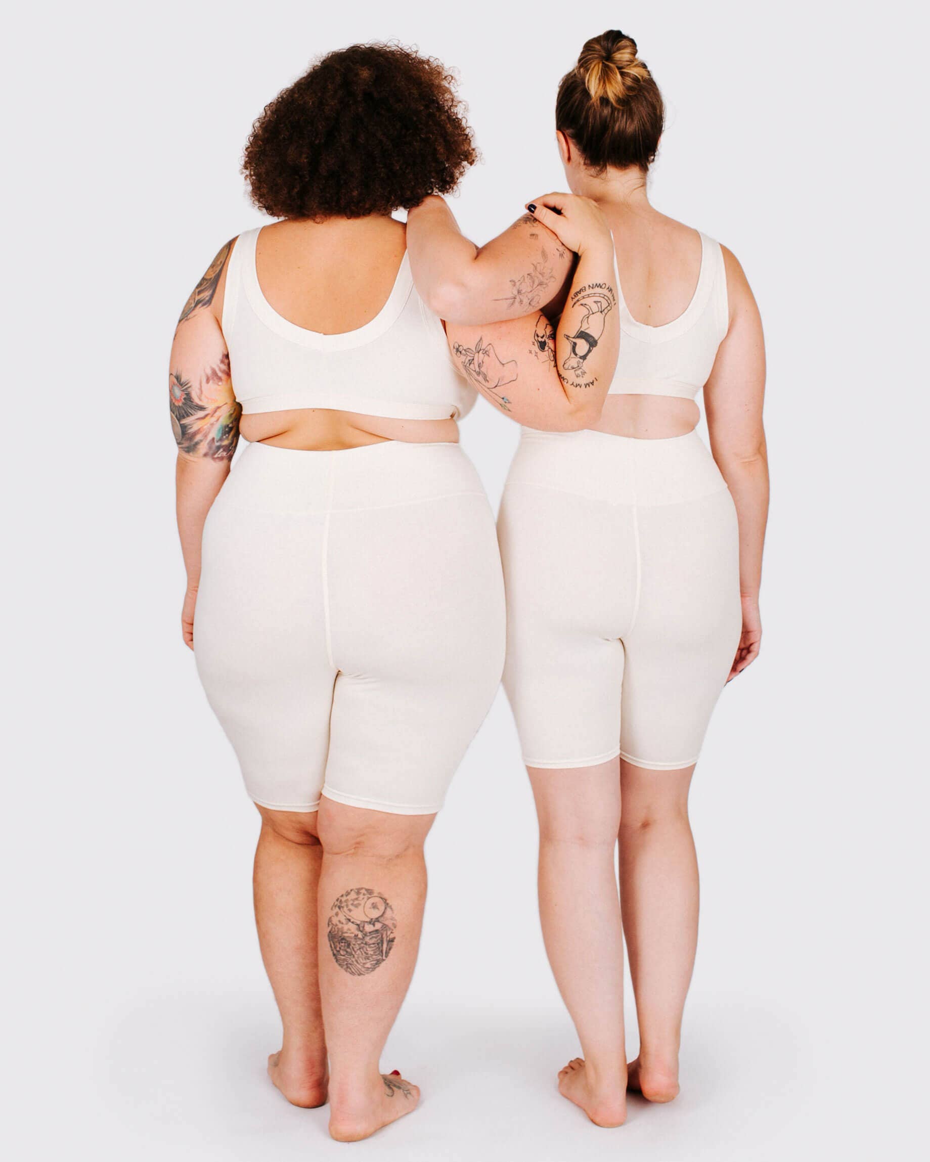 High Rise Bike Shorts Strictly Strawberry