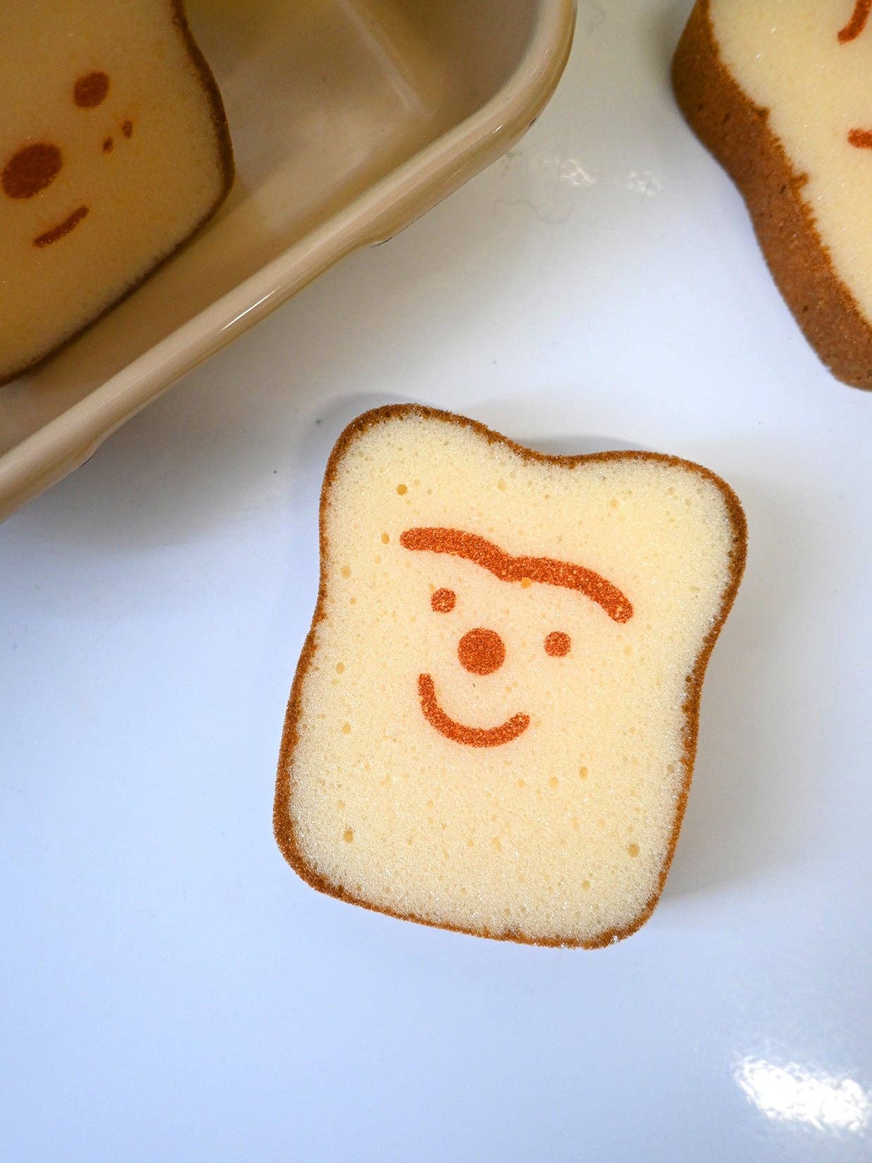 "Poundcake/ Ponqué" Cleaning Sponge