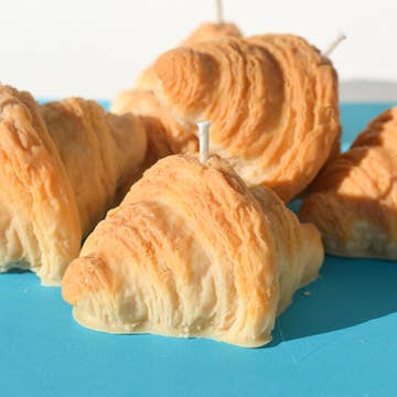 Croissant Candle