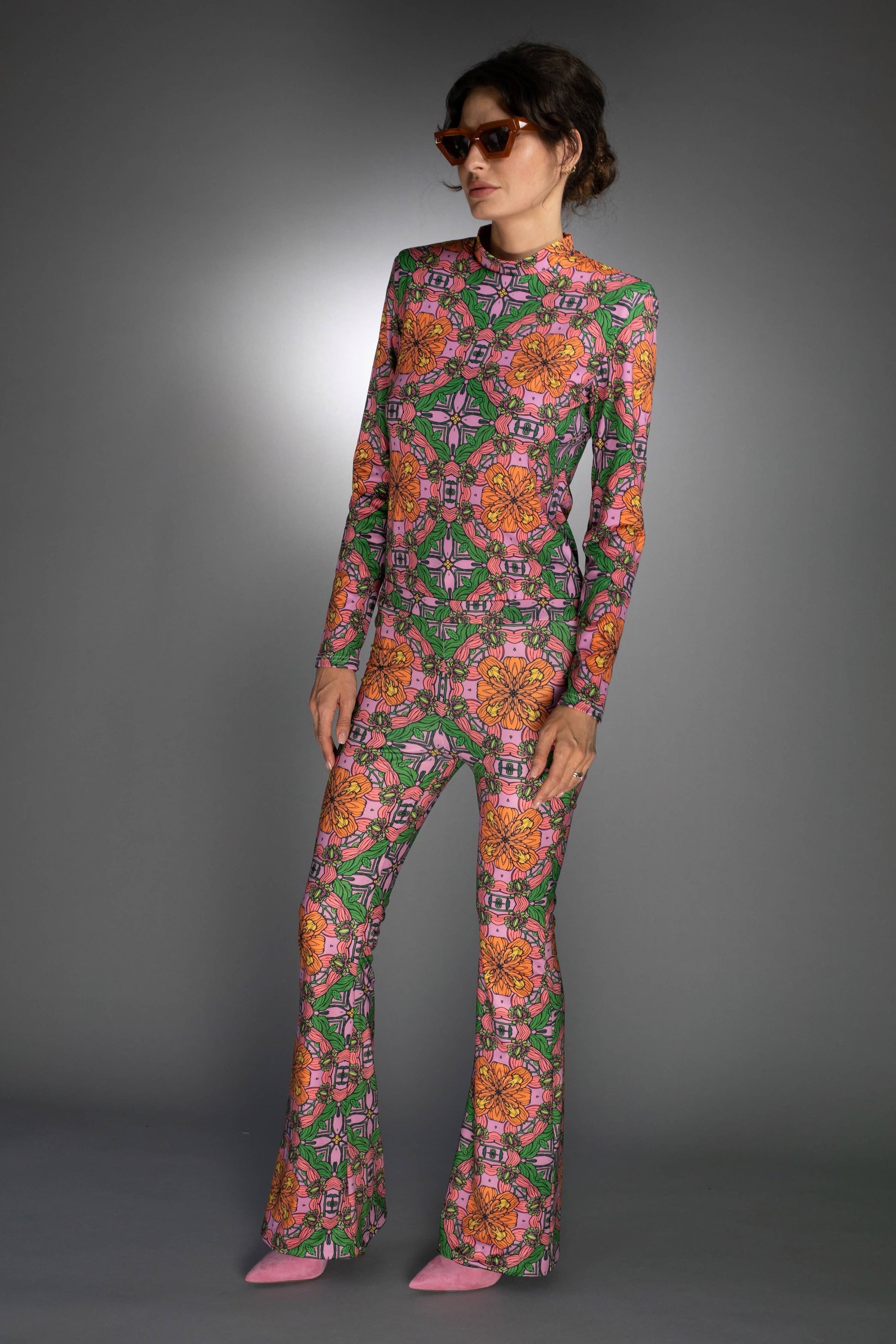 Long Sleeves Stretchable Mock Neck