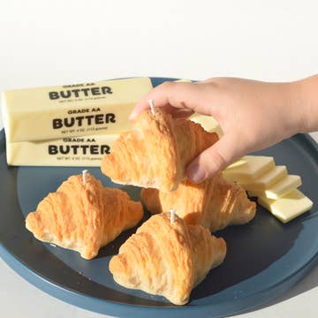 Croissant Candle