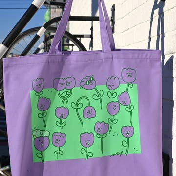 Tulip Field tote bag