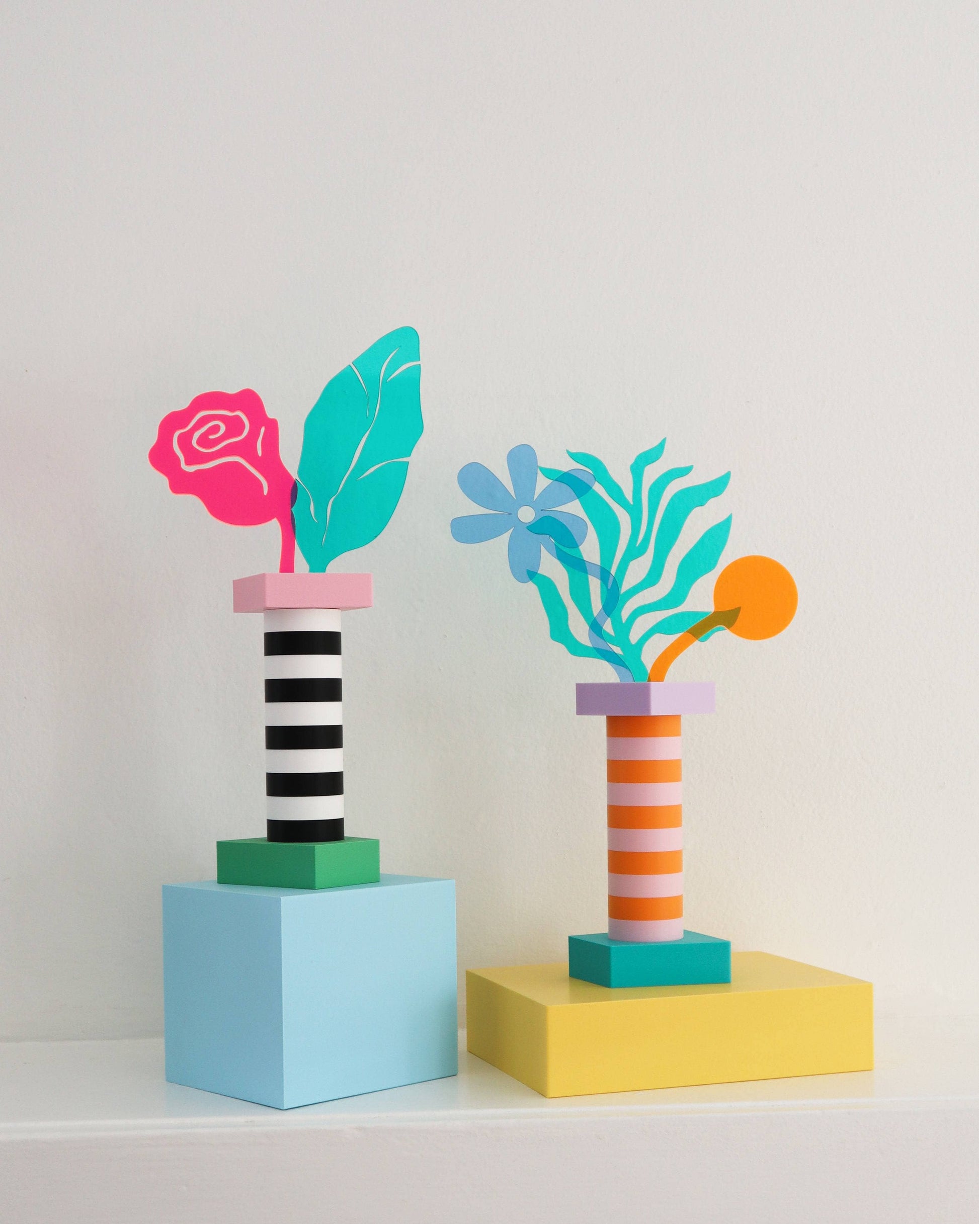 Curio Vase